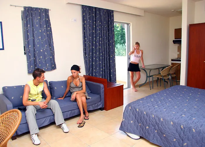 Olgas Paradise Hotel apartamentowy 3*
