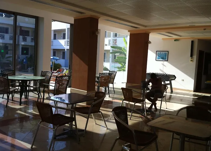 Hotel apartamentowy Olgas Paradise 3*